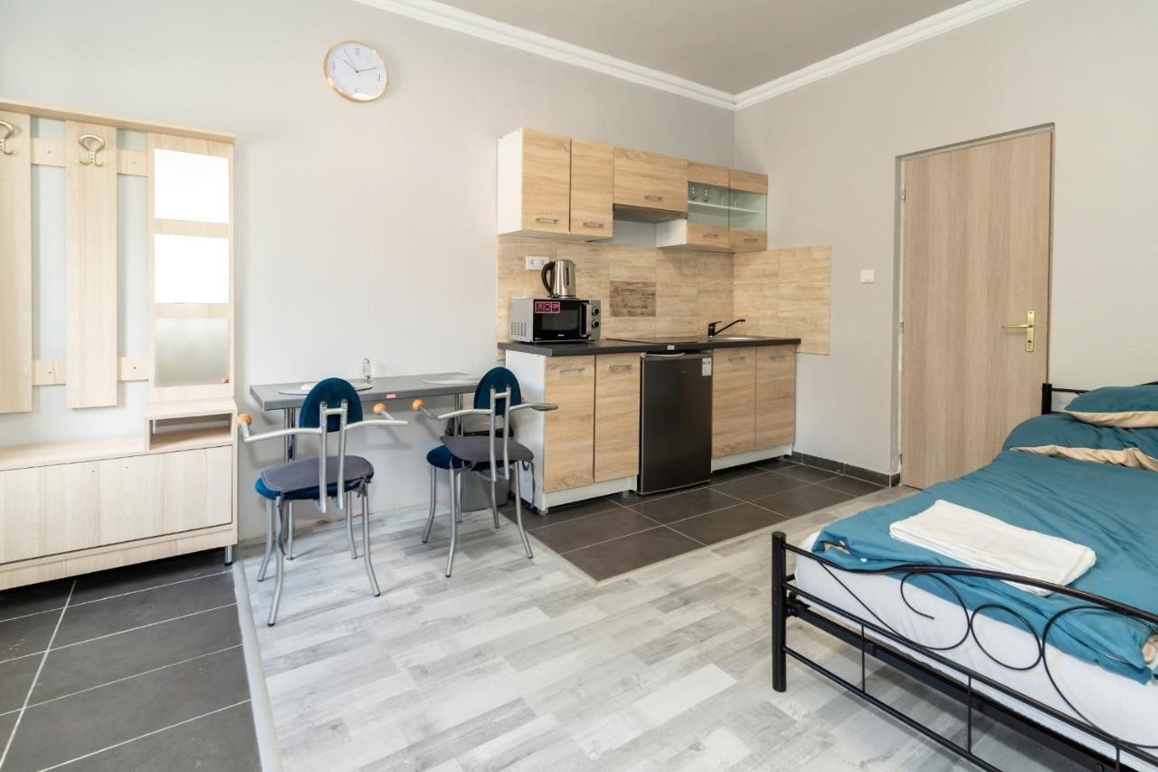 Ivanhoe Apartman Lejlighed Nyírbátor Eksteriør billede