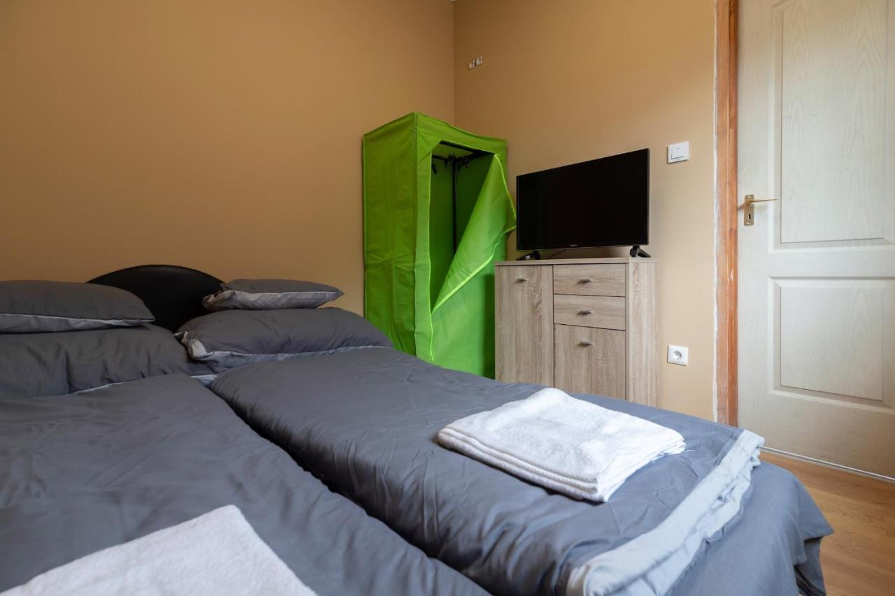 Ivanhoe Apartman Lejlighed Nyírbátor Eksteriør billede